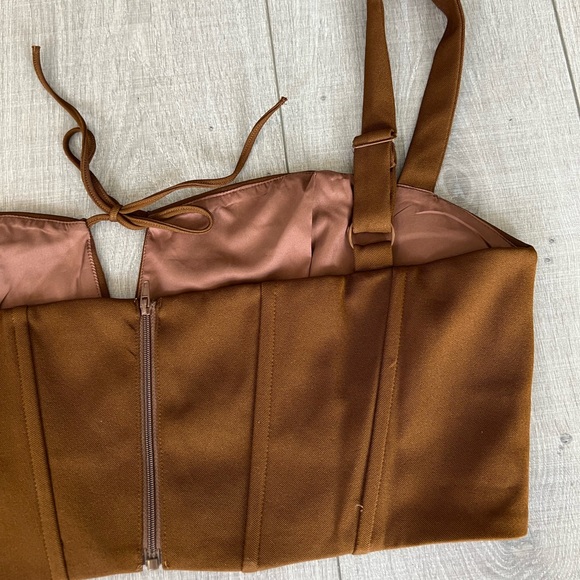 Jodie Top REMI x REVOLVE - Picture 7 of 10